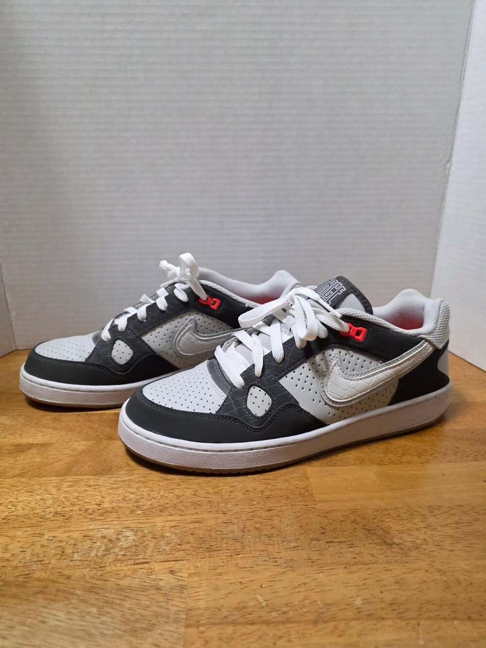 Nike Son Of Force SL Casual Sneakers White Grey Red